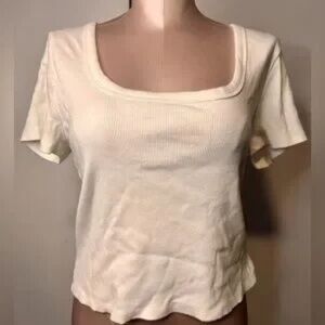 Women's Cream Short Sleeve Top